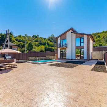 Продается Дом, 140 м²