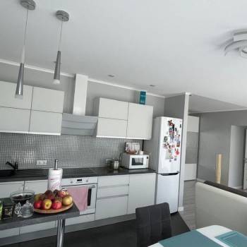 Продается 3-х комнатная квартира, 77,8 м²