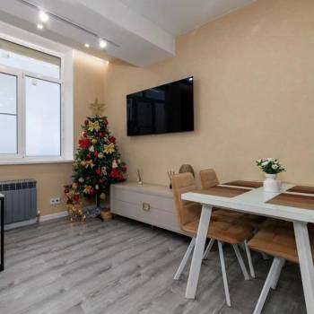 Продается Многокомнатная квартира, 87,6 м²