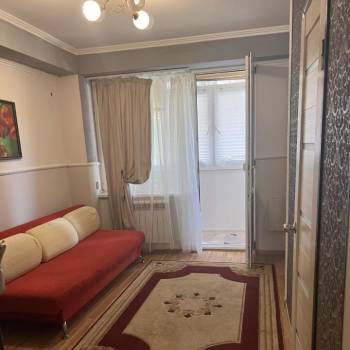 Продается 1-комнатная квартира, 18 м²