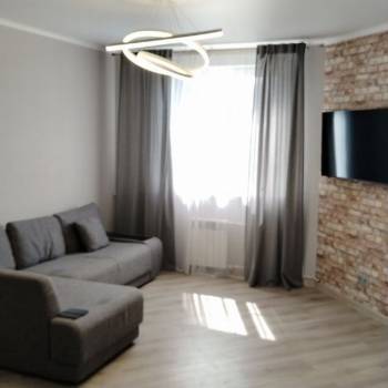 Сдается 1-комнатная квартира, 51,6 м²