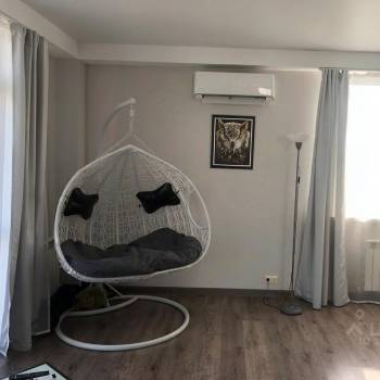 Сдается 1-комнатная квартира, 43 м²