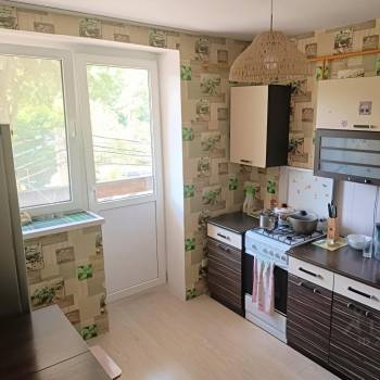 Сдается 1-комнатная квартира, 50 м²