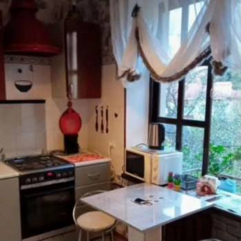 Сдается 1-комнатная квартира, 35 м²