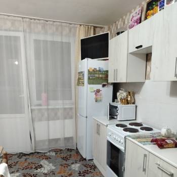 Продается 1-комнатная квартира, 60,3 м²