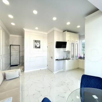 Продается 1-комнатная квартира, 36 м²