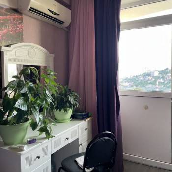 Продается 1-комнатная квартира, 35 м²