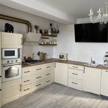 Продается 2-х комнатная квартира, 75,4 м²