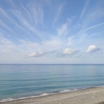 Продается 1-комнатная квартира, 37 м²