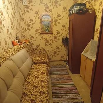 Продается 1-комнатная квартира, 37 м²