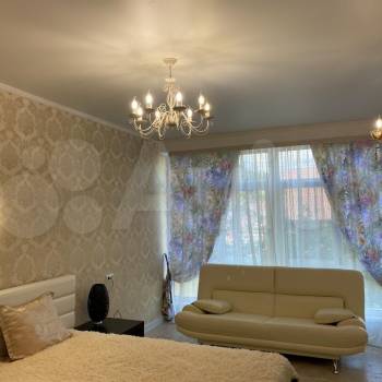 Сдается 1-комнатная квартира, 43 м²