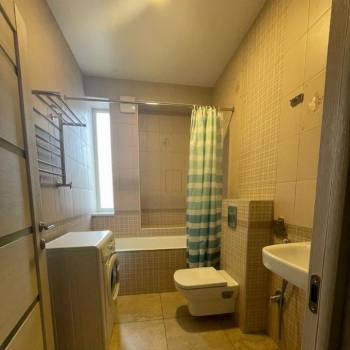 Сдается 1-комнатная квартира, 38 м²