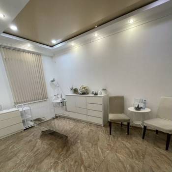 Сдается Нежилое помещение, 16 м²