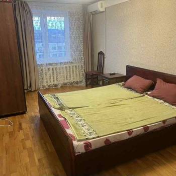 Сдается Многокомнатная квартира, 80 м²