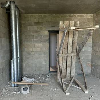 Продается 1-комнатная квартира, 30 м²