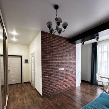 Продается 1-комнатная квартира, 38 м²
