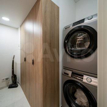 Сдается Многокомнатная квартира, 320 м²