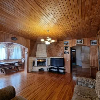 Сдается Дом, 240 м²