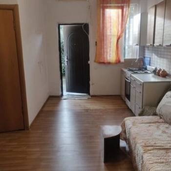 Сдается 1-комнатная квартира, 37 м²