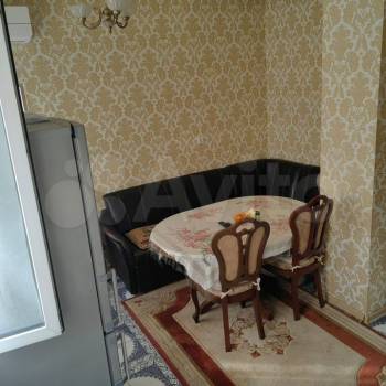 Сдается 1-комнатная квартира, 40 м²