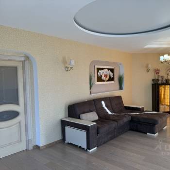 Сдается Многокомнатная квартира, 131 м²