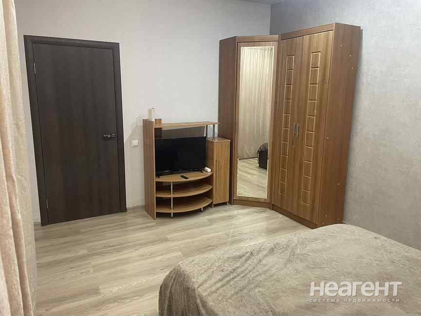 Сдам 1-к квартиру, Чайсовхоз (ул. Славинская), владелец