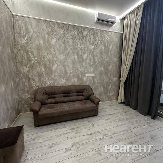 Продам 1-к квартиру, Вишневая (переулок Вишневый), владелец