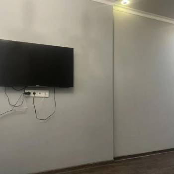 Продается 1-комнатная квартира, 37 м²