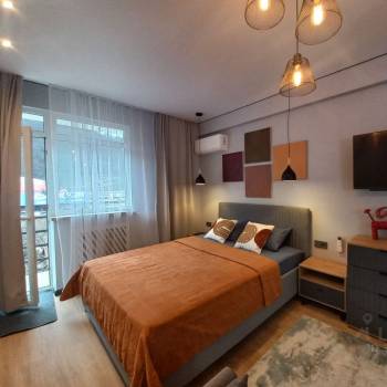 Сдается 1-комнатная квартира, 37 м²