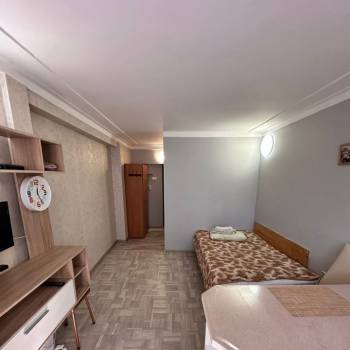 Продается 1-комнатная квартира, 18 м²