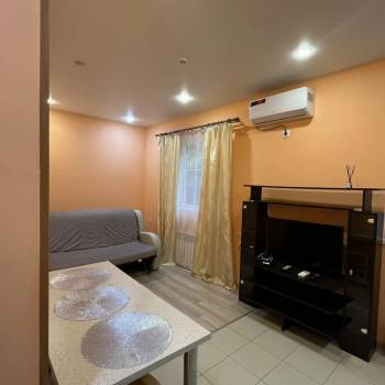 Сдается 1-комнатная квартира, 30 м²