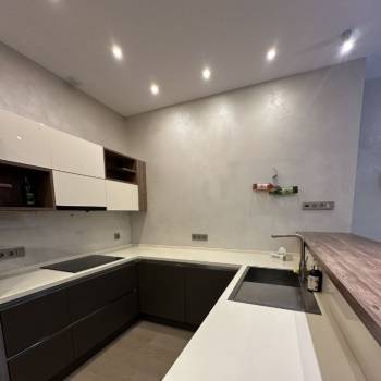 Продается 2-х комнатная квартира, 100 м²