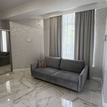 Сдается 1-комнатная квартира, 37 м²