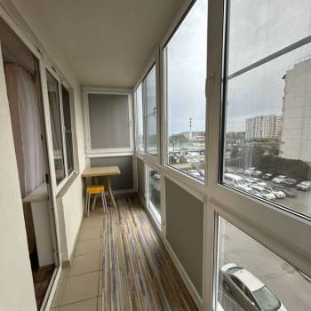 Продается Многокомнатная квартира, 82,7 м²