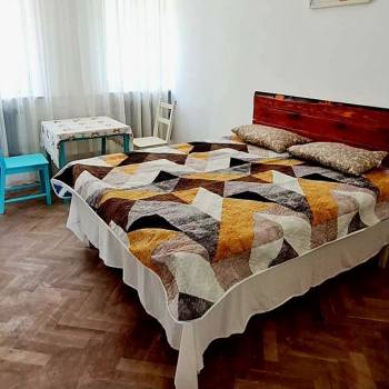 Сдается 2-х комнатная квартира, 75 м²