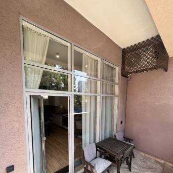 Сдается 1-комнатная квартира, 60 м²