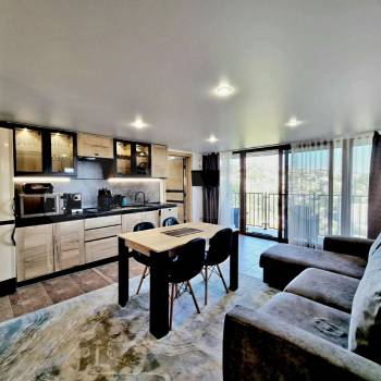 Сдается 2-х комнатная квартира, 60 м²