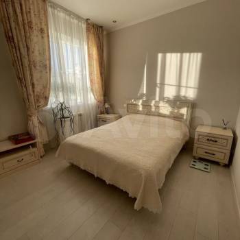 Сдается 2-х комнатная квартира, 74 м²