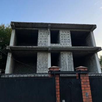 Продается Дом, 220 м²