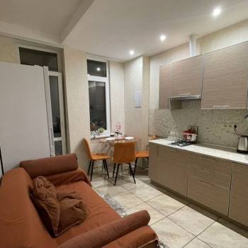 Сдается 1-комнатная квартира, 38 м²