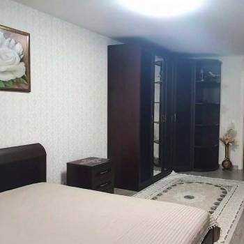 Сдается 2-х комнатная квартира, 77 м²