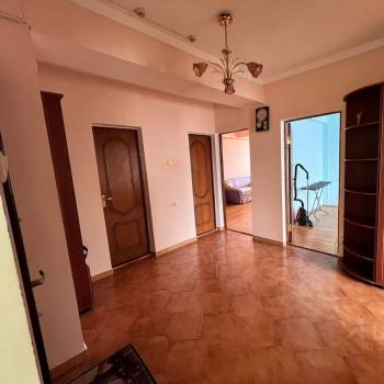 Сдается Многокомнатная квартира, 90 м²