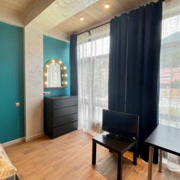 Сдается 1-комнатная квартира, 42 м²