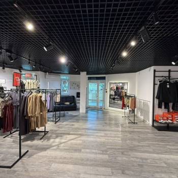 Сдается Нежилое помещение, 176,3 м²