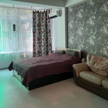 Сдается 1-комнатная квартира, 37 м²