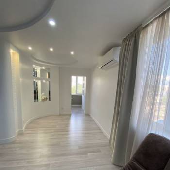 Сдается 2-х комнатная квартира, 88 м²