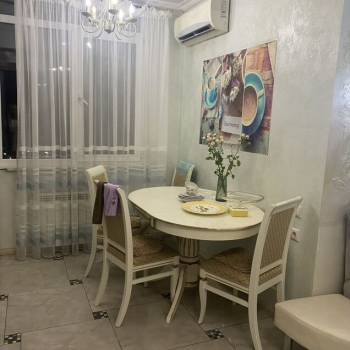 Сдается Многокомнатная квартира, 75 м²