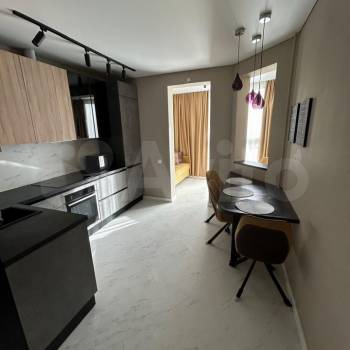 Продается 3-х комнатная квартира, 100 м²