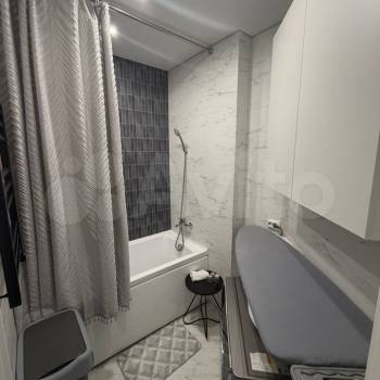 Продается 3-х комнатная квартира, 100 м²