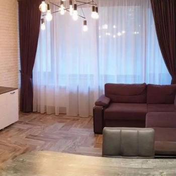 Сдается 2-х комнатная квартира, 65 м²